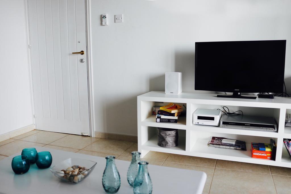 Ikaria Village Sea View Apartment Paphos Ngoại thất bức ảnh