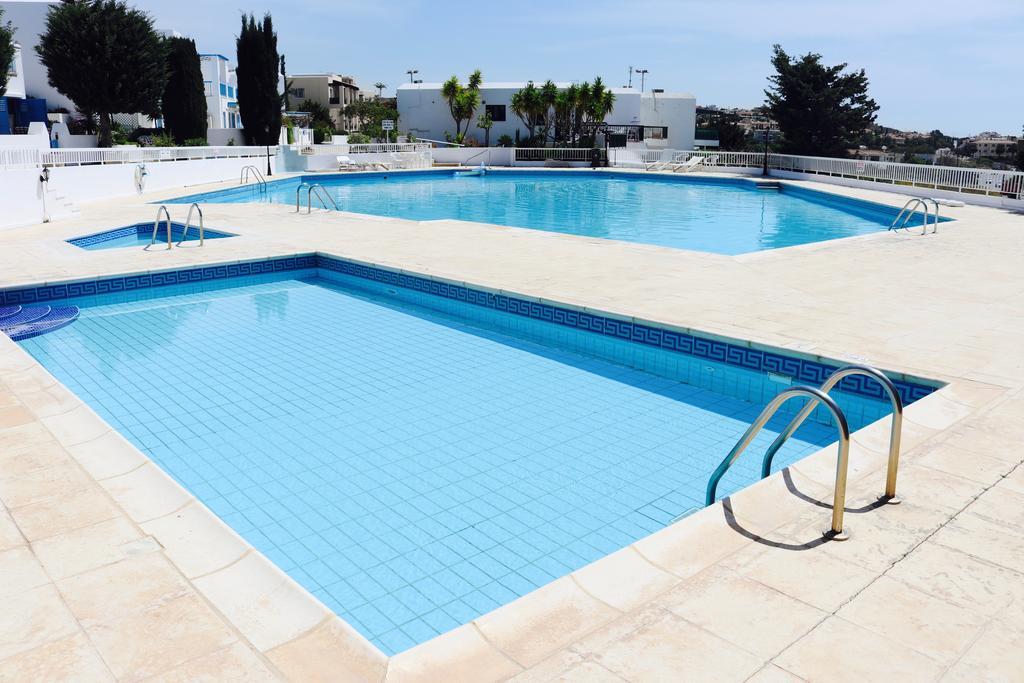 Ikaria Village Sea View Apartment Paphos Ngoại thất bức ảnh