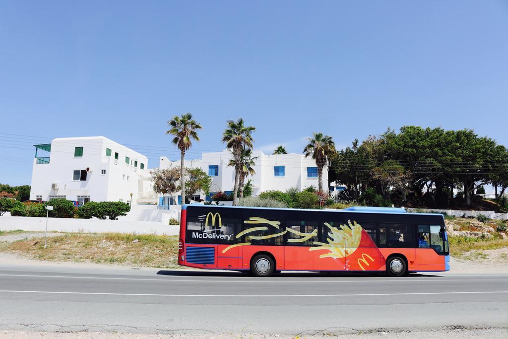 Ikaria Village Sea View Apartment Paphos Ngoại thất bức ảnh